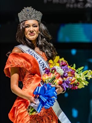 Itza Castillo es coronada Miss Universe Nicaragua 2025